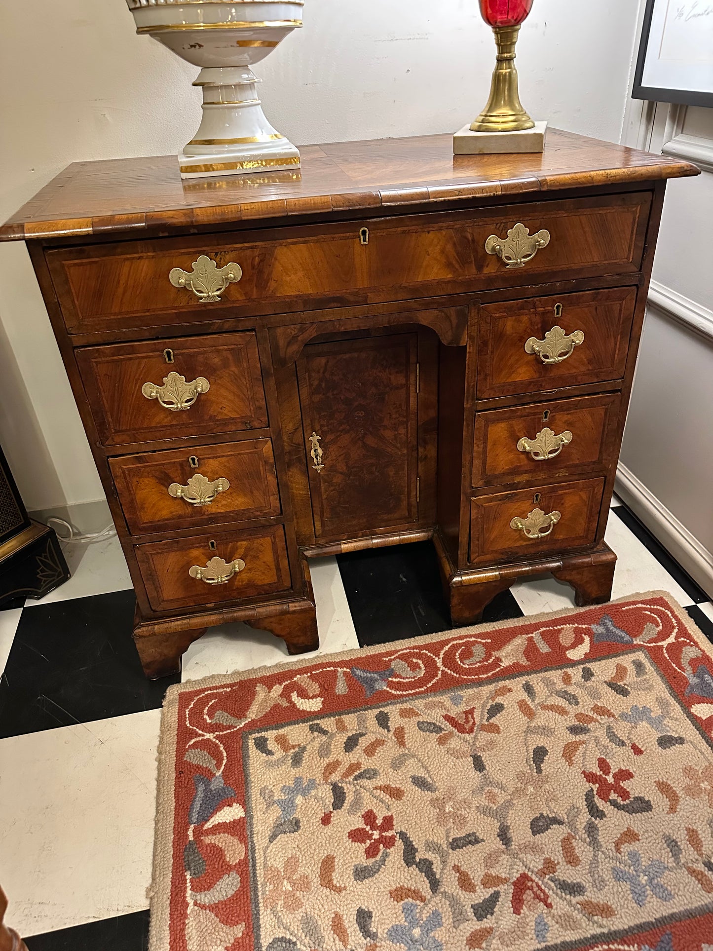 George II Small Kneehole Desk - Walnut